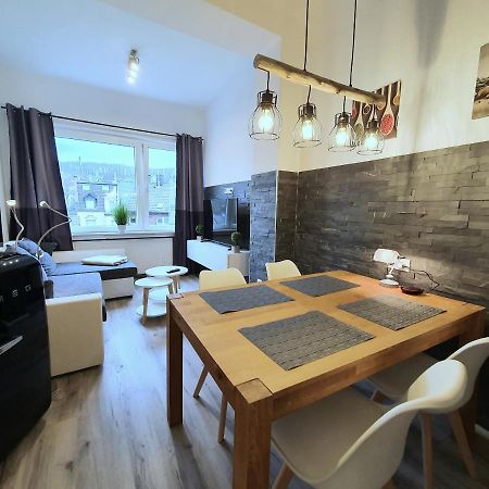 Moderne Wohlfuehloase Zentral In Seenaehe - Pillow Menu, 2 Stk 55" Smart Tvs, Netflix, Disneyplus Uvm Wetter  Eksteriør billede